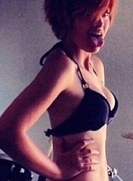 Paris Jackson bjuder på en vågad selfie. Paris Jackson bjuder på en vågad selfie.